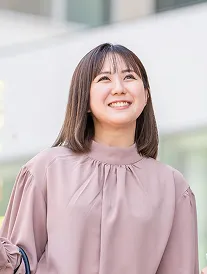 女性